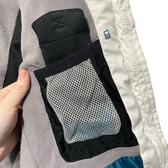 Calvin Klein Performance Down Puffer Winter White Puffer Ski Coat Size Medium - Picture 8 of 11